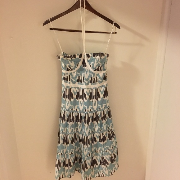 BCBGirls Printed Midi Dress - Picture 4 of 10